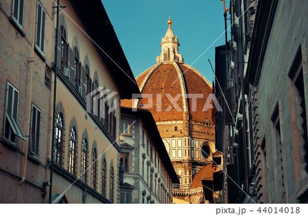 Duomo Santa Maria Del Fiore street 44014018
