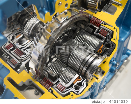 自動車部品 トランスミッションのカットモデル 自動車部品 トランスミッションのカットモデル 44014039