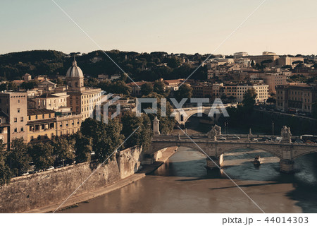 Rome River Tiber 44014303