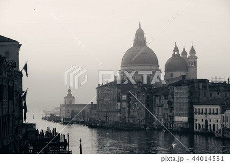 Venice Grand Canal sunrise and boat 44014531