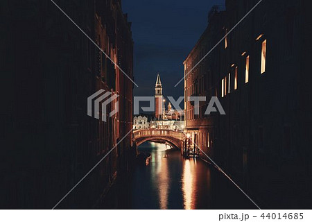 Venice canal night San Giorgio Maggiore Venice canal night San Giorgio Maggiore 44014685