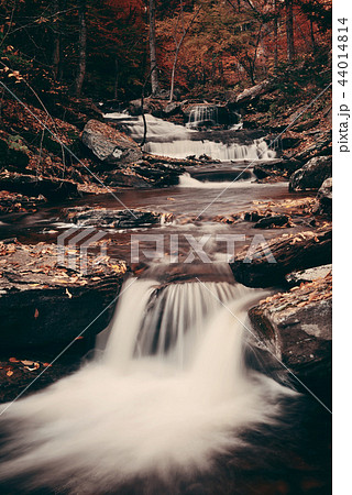 Autumn waterfalls Autumn waterfalls 44014814