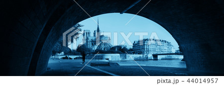 River Seine River Seine 44014957