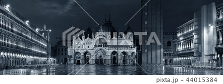Piazza San Marco night 44015384