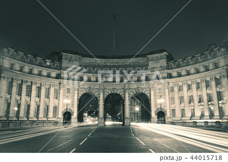 Admiralty Arch London 44015718