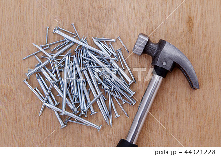 ハンマーと釘 ハンマーと釘 44021228