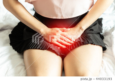 woman have bladder or uti pain woman have bladder or uti pain 44033193