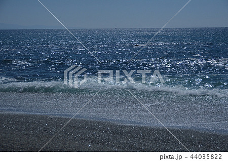 桂浜・太平洋(高知県高知市浦戸) 桂浜・太平洋(高知県高知市浦戸) 44035822