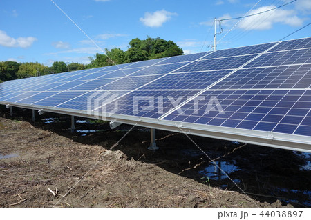 水浸しの太陽光発電所 44038897