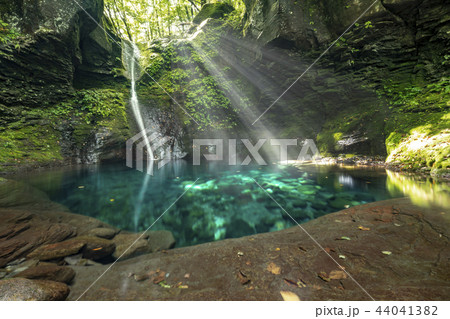 おしらじの滝 44041382