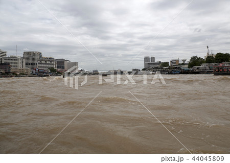 チャオプラヤー川 バンコク タイ 44045809