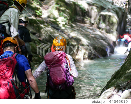 沢登り 44046319