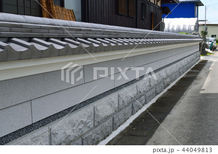 瓦の門周り 44049813