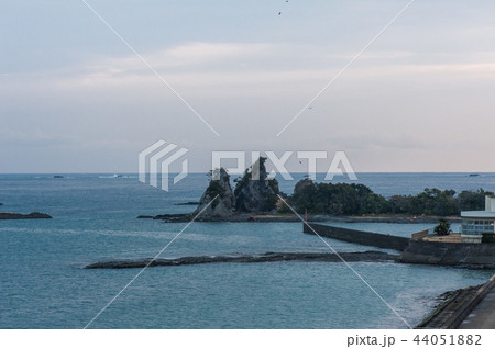 那智勝浦の朝,美しい湾では、和歌山県 44051882