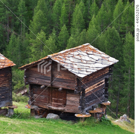 Traditional timber shed in Findeln, Zermatt.  44052876