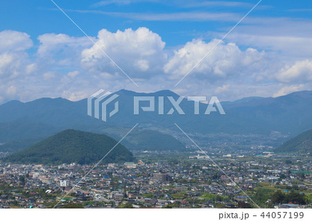 牛奥みはらしの丘から望む甲州市 44057199