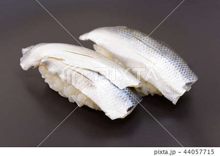 美味しい小肌の握り 44057715