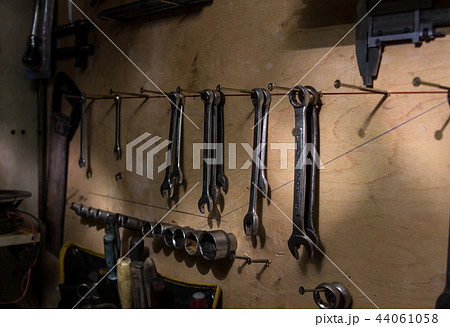 Garage works, tools and spare parts Garage works, tools and spare parts 44061058