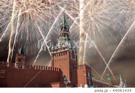 Fireworks over the Moscow Kremlin, Russia 44061434
