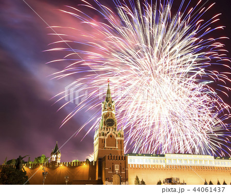 Fireworks over the Moscow Kremlin, Russia 44061437