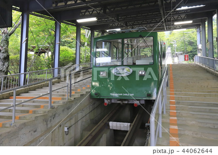 筑波山ケーブルカー 宮脇駅に停車中の「わかば」 筑波山ケーブルカー 宮脇駅に停車中の「わかば」 44062644