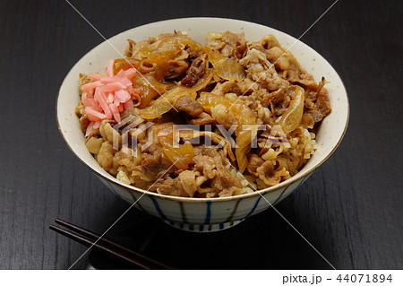 牛丼 44071894