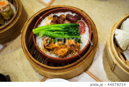 Chinese Cantonese dimsum meal in bamboo steamer 44078254