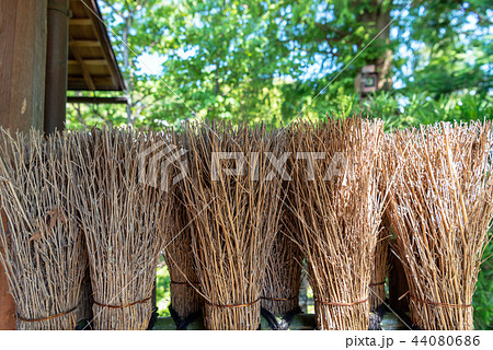 庭園の竹穂垣 44080686