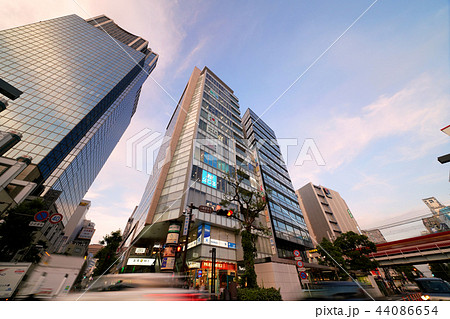 日本の川崎都市景観　川崎駅前の高層ビルなど、街並みを望む（川崎駅前北） 44086654