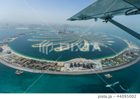 Dubai Palm artificial Island from hydroplane Dubai Palm artificial Island from hydroplane 44095002