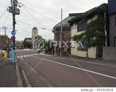 小樽　三本木急坂からメルヘン交差点 44101818