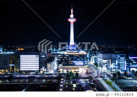 夜の京都タワー 44112814
