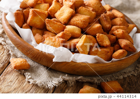 West African popular food 44114314