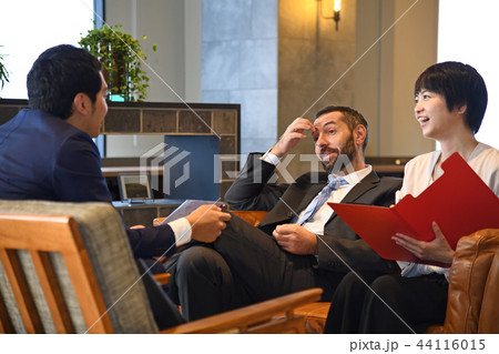 西洋人 商談 外資系 ビジネス 西洋人 商談 外資系 ビジネス 44116015