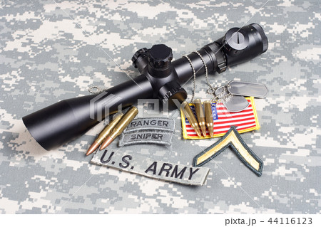 US ARMY sniper insignia with scope US ARMY sniper insignia with scope 44116123