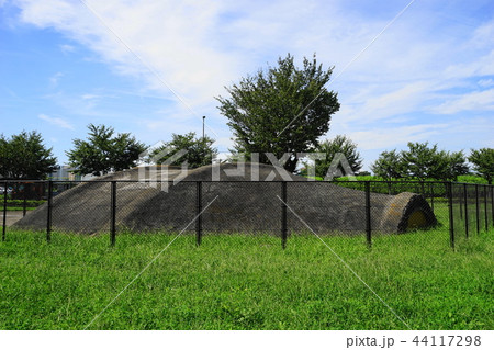 9月 調布86旧陸軍調布飛行場掩体壕大沢1号 9月 調布86旧陸軍調布飛行場掩体壕大沢1号 44117298