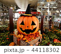 ハロウィンのおばけかぼちゃ　大阪駅時空の広場 44118302