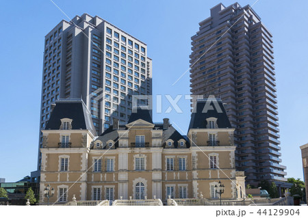 洋風建築とタワービルディング 44129904