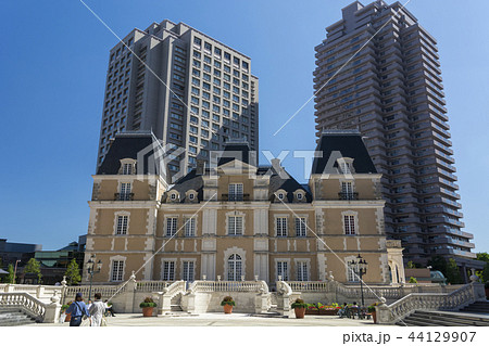 洋風建築とタワービルディング 洋風建築とタワービルディング 44129907