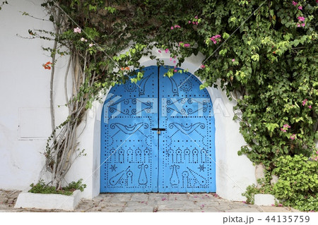 チュニジア・チュニス 44135759