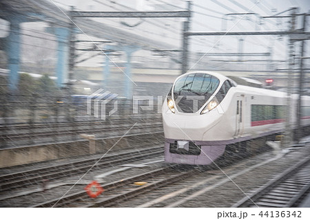 【特急ひたち ときわ E657系 浜松町駅】 【特急ひたち ときわ E657系 浜松町駅】 44136342