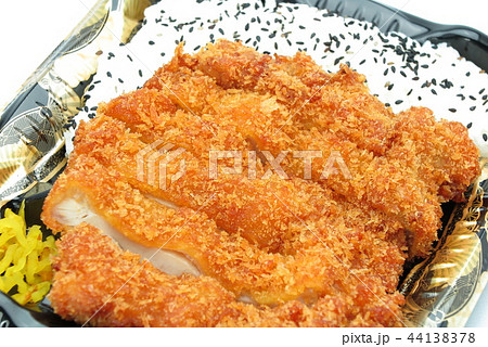 チキンかつ弁当 アップ チキンかつ弁当 アップ 44138378