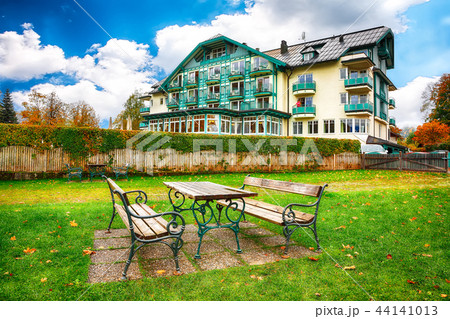 Picturesque autumn scene of Altausseer Village 44141013