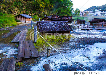 湯元温泉　源泉　朝風景　【栃木県日光市湯元】 44142666