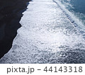 波打ち際 44143318
