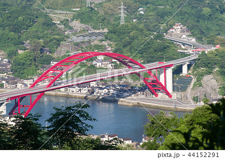 音戸の瀬戸公園から眺めた音戸第二大橋 44152291