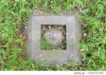 一等水準点(大阪市北区の野崎公園内) (1) 44153740