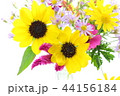 ヒマワリのフラワーアレンジメント 44156184