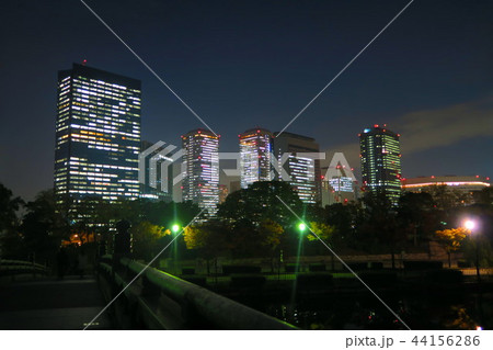 大阪城公園からみた京橋ビジネスパーク 大阪城公園からみた京橋ビジネスパーク 44156286