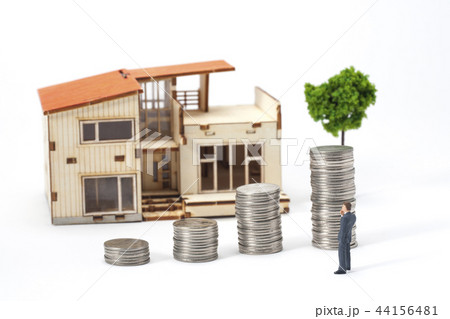家 ビジネスマン 不動産 44156481